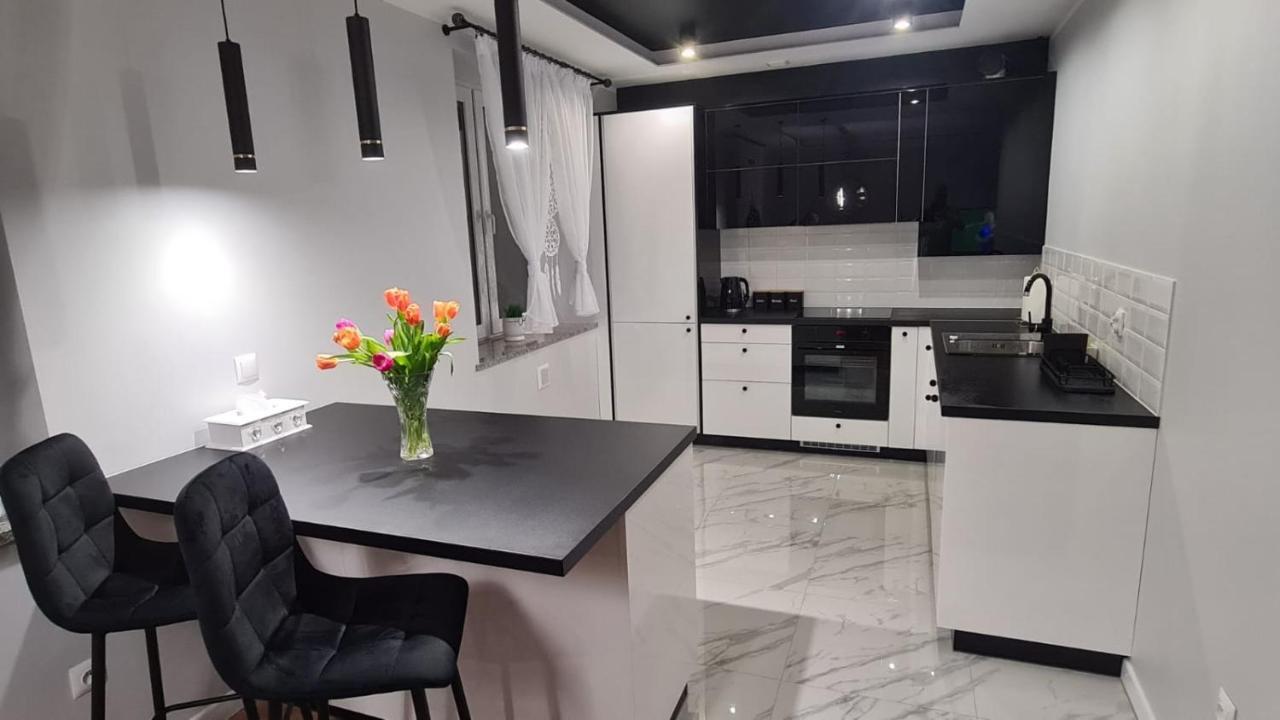 Apartament Sofia コバリ エクステリア 写真